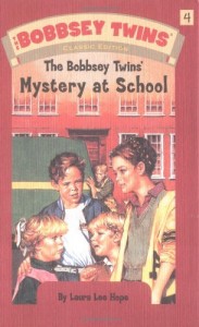Bobbsey Twins 04: Mystery at School